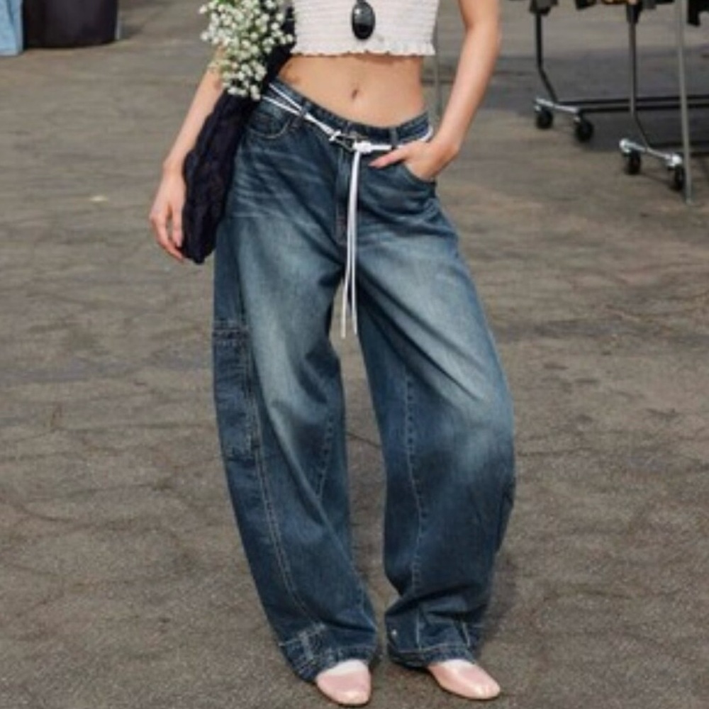 VBRT Barrel Baggy Jeans With Draw String NWT, Size 7